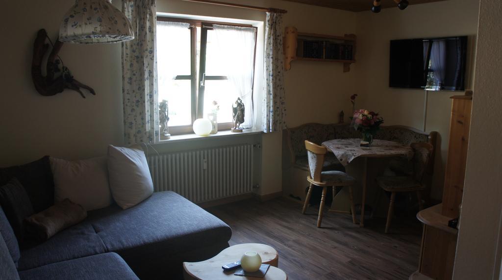 Ferienwohnung Auszeit Fischen im Allgaeu Pokój zdjęcie