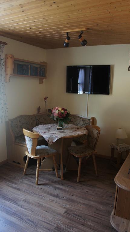 Ferienwohnung Auszeit Fischen im Allgaeu Pokój zdjęcie